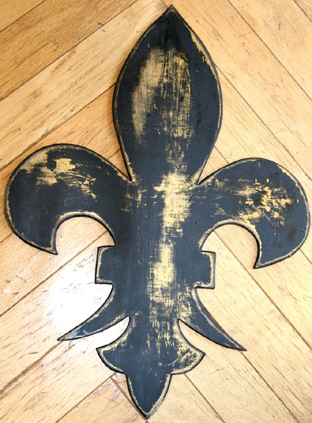 Tags distressed fleur de lis hand cut wall art