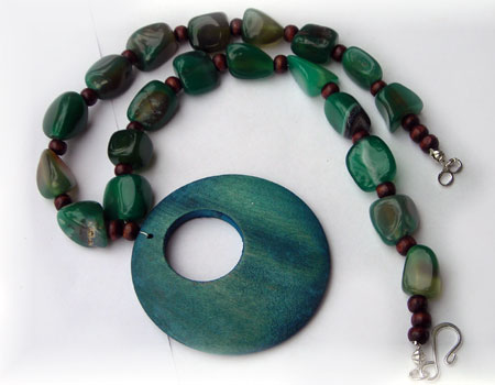 Agate and Wood Beads Necklace